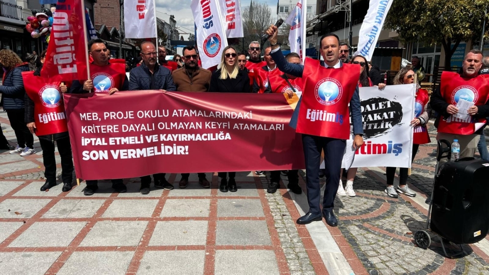 EĞİTİM-İŞ’TEN MEB’E ‘KEYFİ ATAMA’ TEPKİSİ